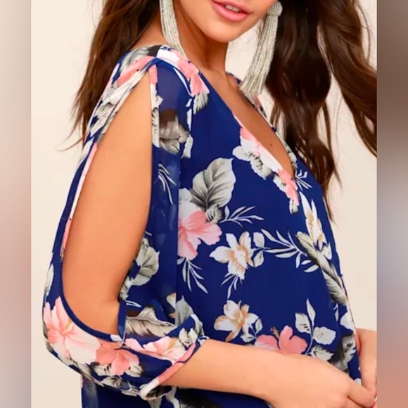 EUC... Lulu's " Shifting Dears" Royal Blue Floral  Chiffon Dress Size L - Picture 7 of 7